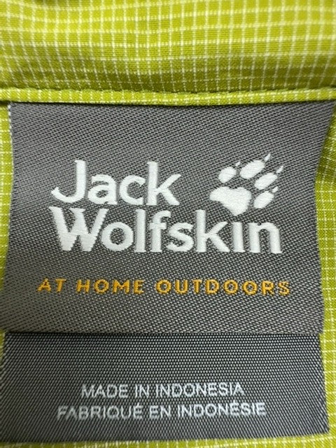 Jack Wolfskin Men's Lime Green Nylon Button-Down Shirt Size M
