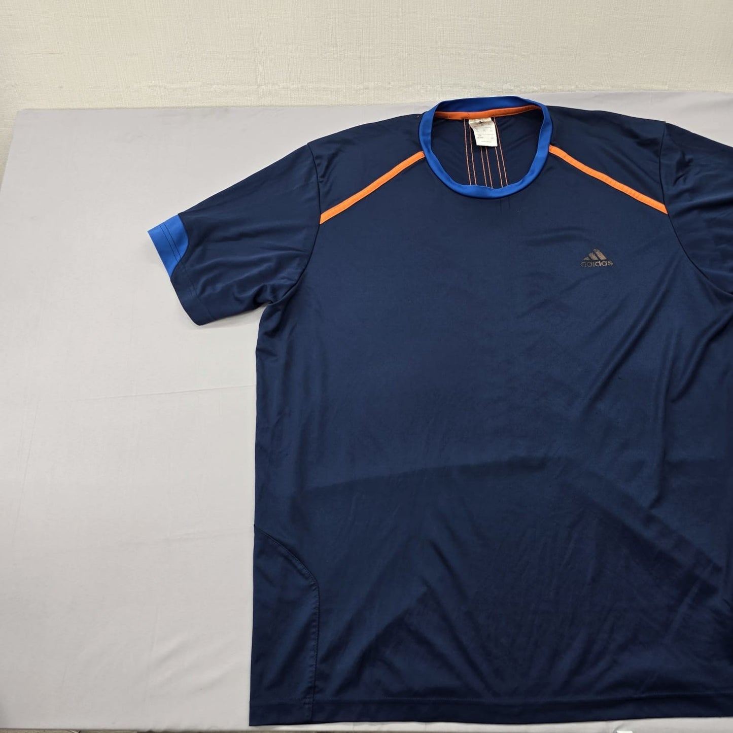 Adidas Men's Navy Blue Short Sleeve T-Shirt Size 2XL Orange Stripes