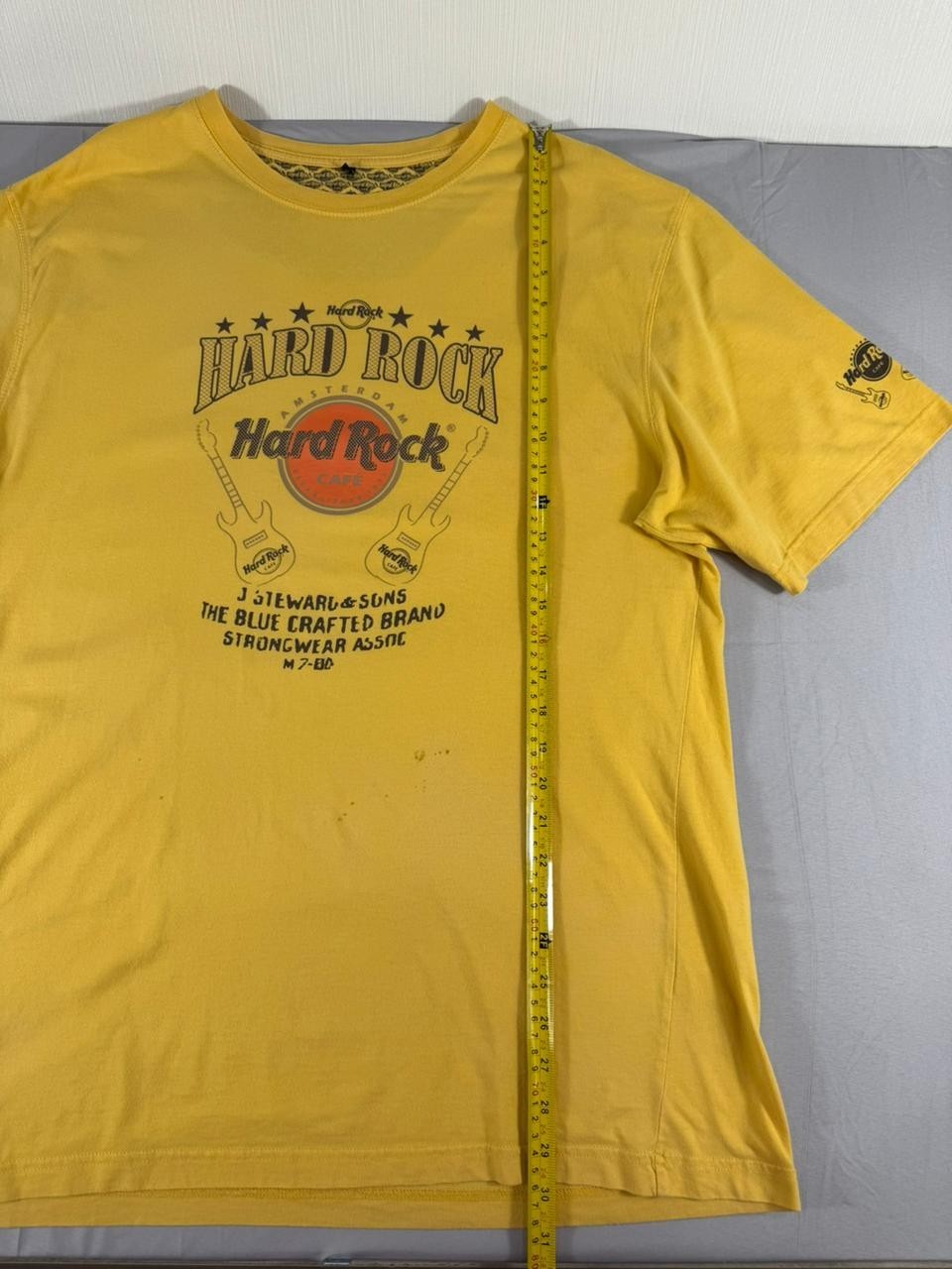 Hard Rock Cafe Amsterdam Men's Yellow Graphic T-Shirt Size M