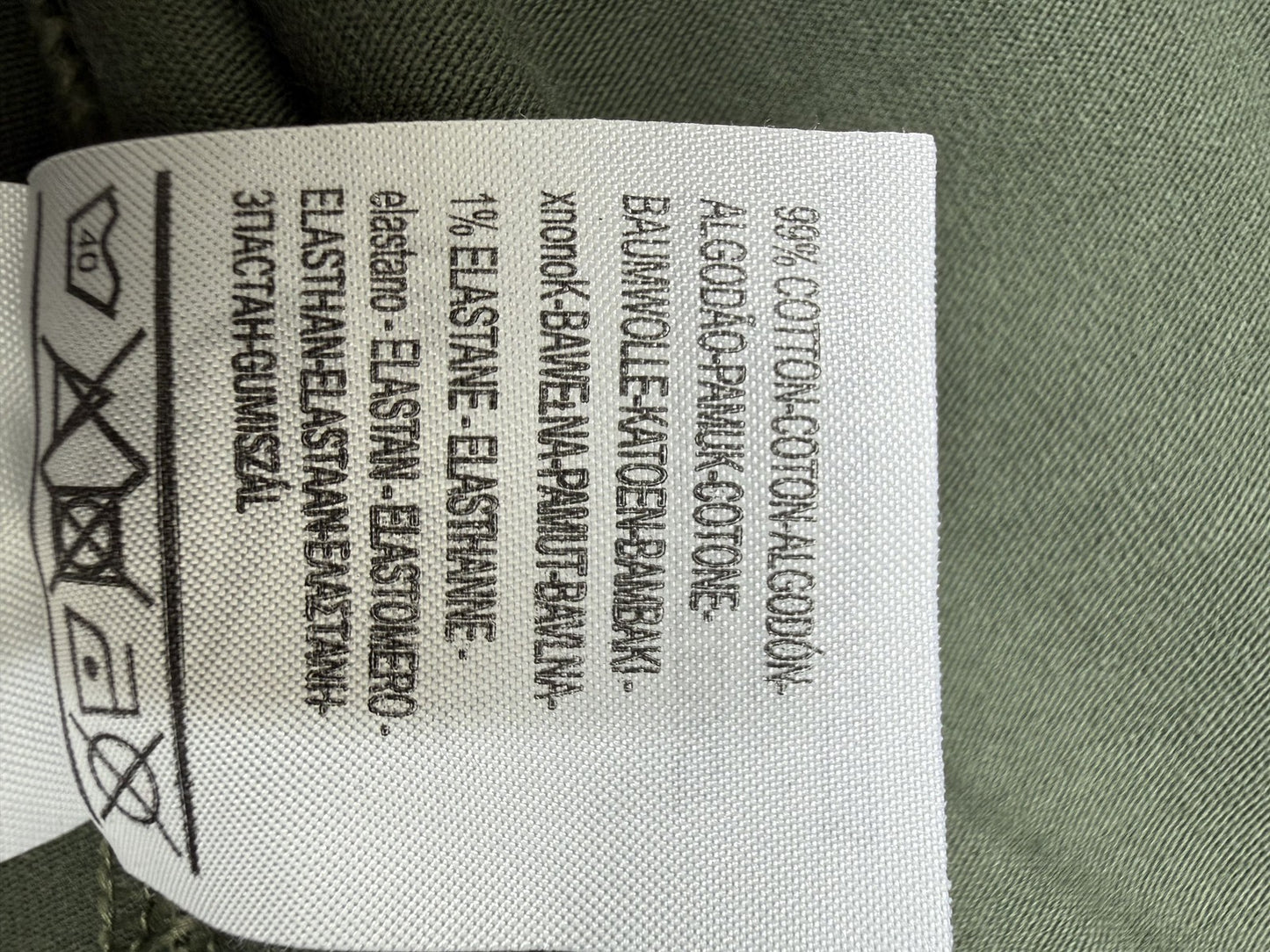 Nike Unisex Dark Green Oversized Logo T-Shirt Size S Short Sleeve