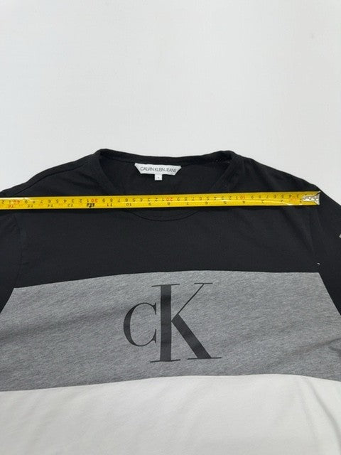 Calvin Klein Boys Black T-Shirt size S product image 8