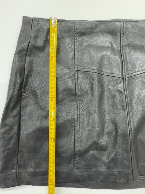 Stradivarius Women Black Skirt size 10 product image 4