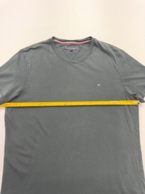 Tommy Hilfiger Men Gray T-Shirt size XL product image 7