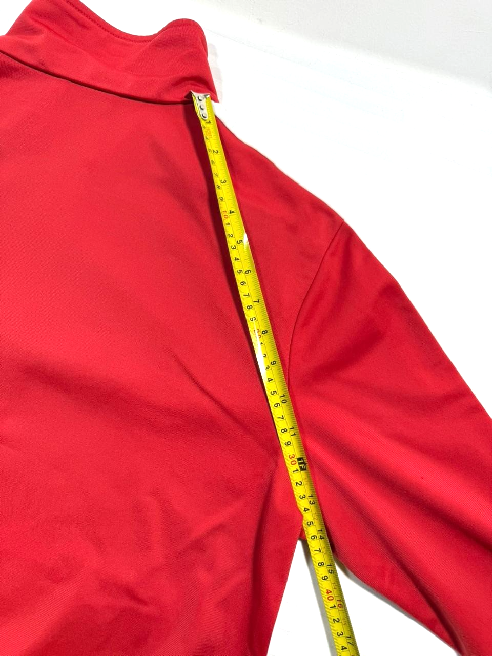 vintage-style red, white, and navy blue track jacket - size M