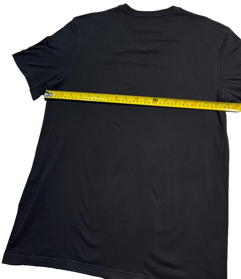 Black Tommy Hilfiger Men's V-Neck T-Shirt - Size M