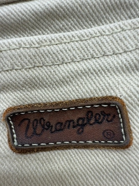 Wrangler Men Beige Shorts product image 4