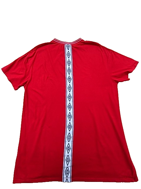 Umbro Red Cotton Crewneck T-Shirt Men's M Short Sleeve Ribbed