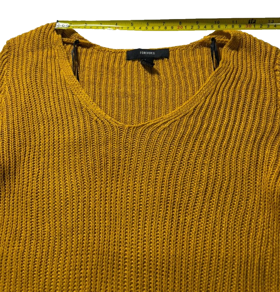 Forever 21 | Sweaters | Yellow Cropped V Neck | Size S