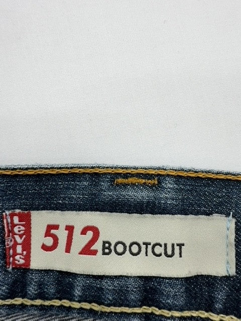 Levi's Men Blue Shorts size W34 L34 product image 5