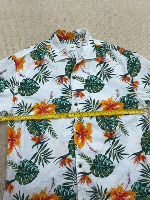 Pull&Bear Men's White Hawaiian Floral Short Sleeve Button-Up Shirt S