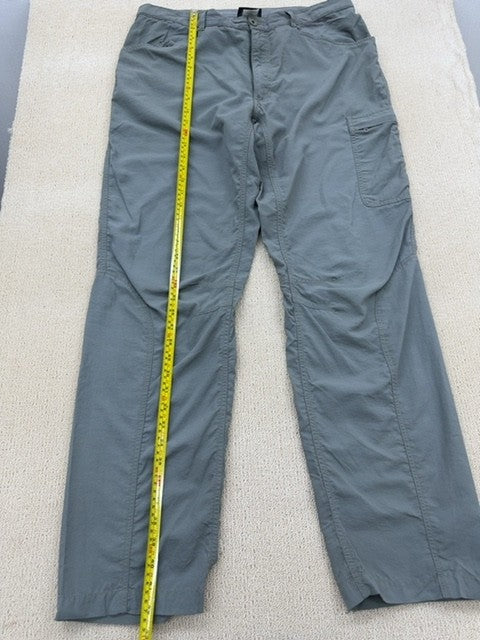 Patagonia Men's Gray Nylon Cargo Pants Size L
