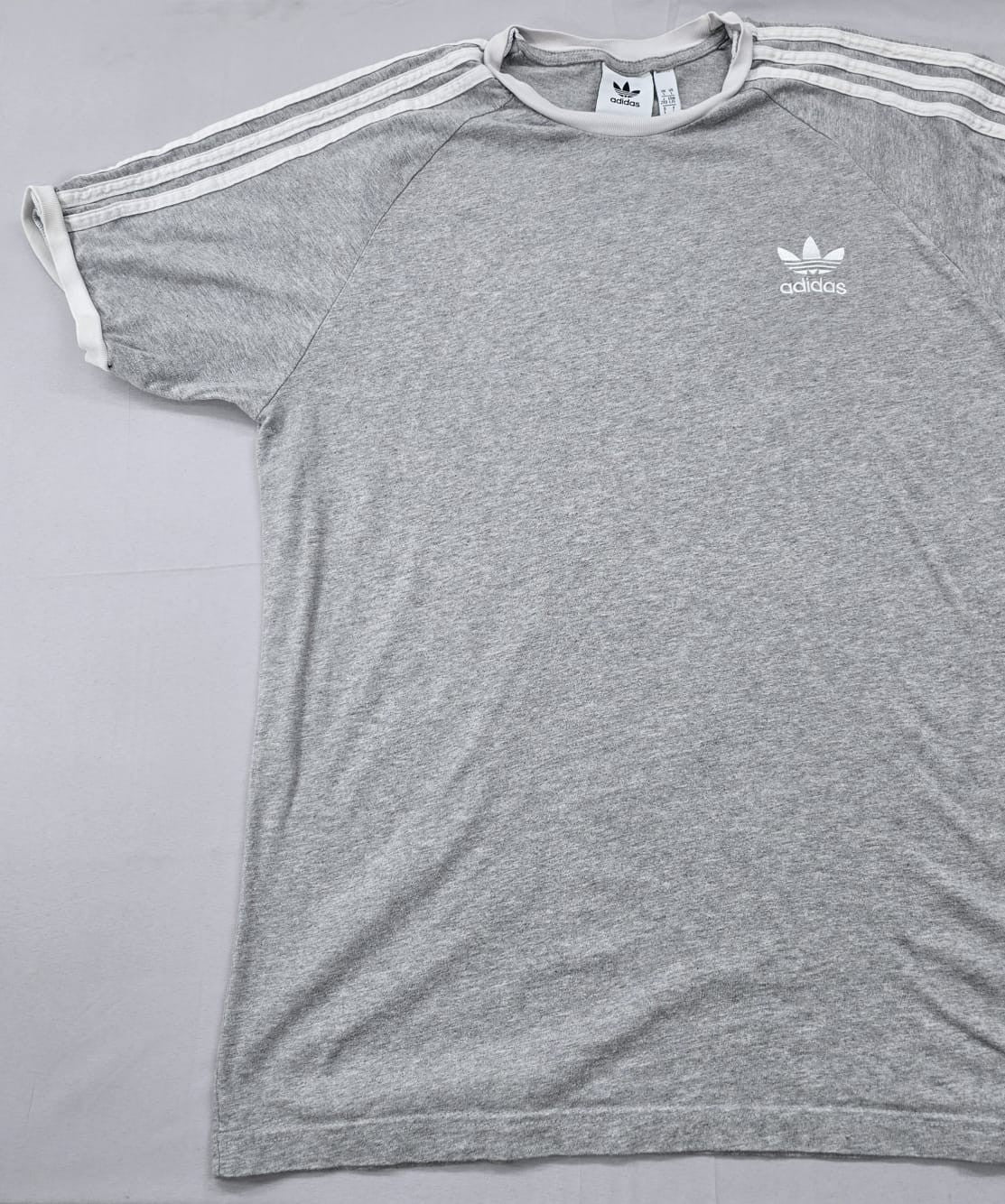 Adidas Men's Grey Striped Short Sleeve T-Shirt Size L Cotton Slim Fit