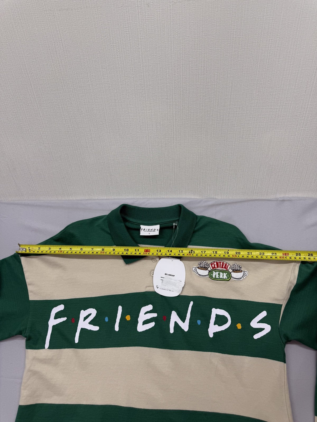 Friends TV Show Rugby Polo Shirt L Green/Cream Embroidered Logo
