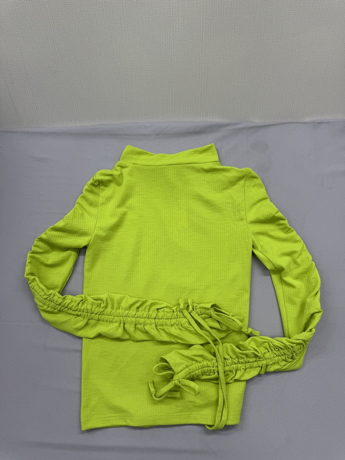 River Island Green Women's Hoodie Sz 2 Ruched Mock Neck Tie Cuff Long Sleeve