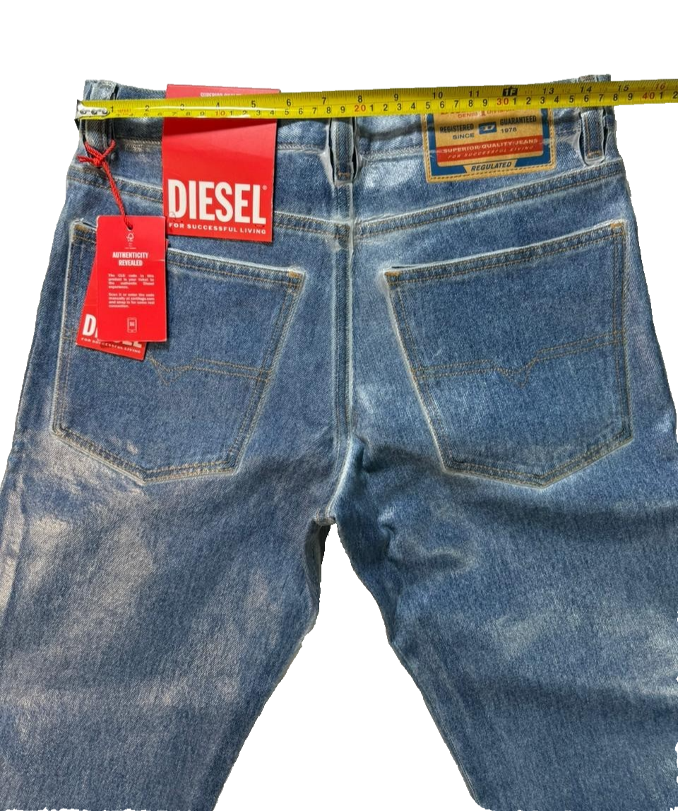 Diesel Industry Men's Slim Fit Mid Waist Straight Leg Blue Jeans Size 30 NWT