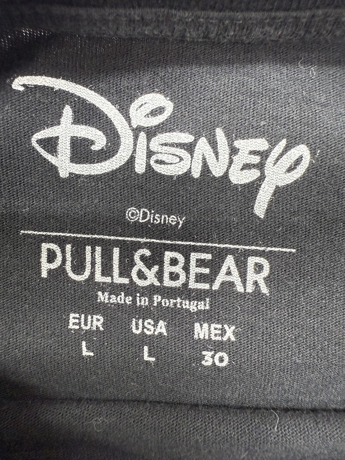 Pull&Bear Peter Pan Disney Black T-Shirt L Short Sleeve Graphic