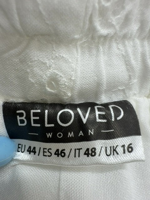 Beloved Women White Shorts product image 3