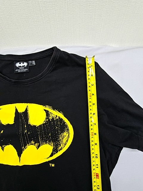 DC Comics Men's Batman Black T-Shirt Size M Distressed Logo