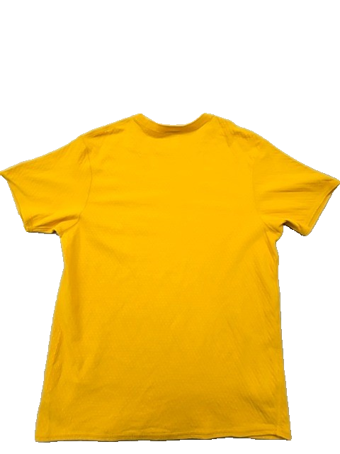 Nike Men's XL Yellow Short Sleeve Crewneck Cotton T-Shirt