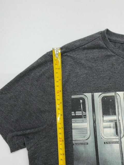 Disney Men Black T-Shirt size M product image 6