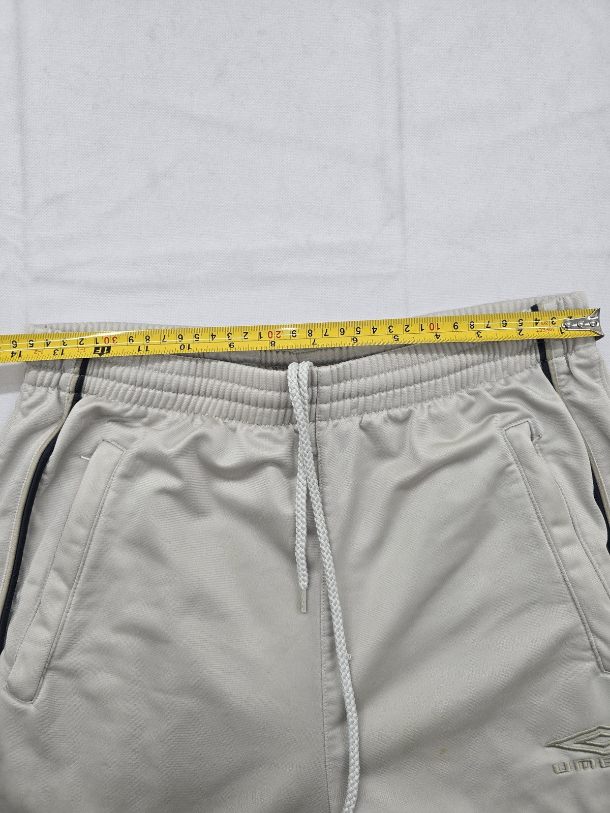 Umbro Men's Grey Striped Track Joggers M Tapered Drawstring Polyester