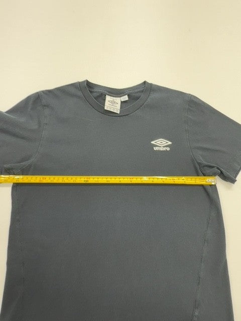 Umbro Boys Navy T-Shirt size M product image 6
