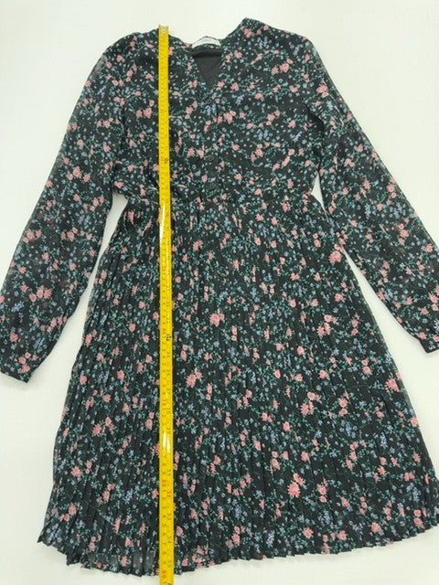 Reserved Women Green Dress product image 5