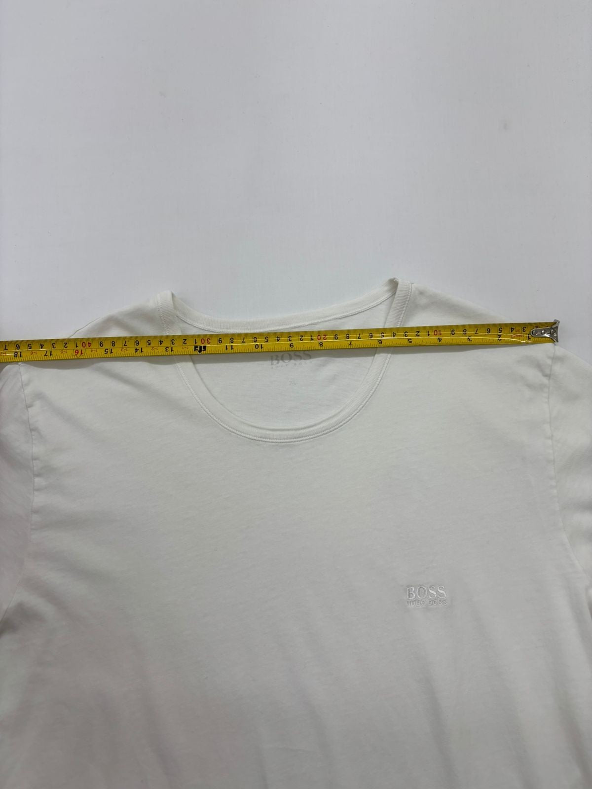 Hugo Boss Men White T-Shirt size XL product image 7