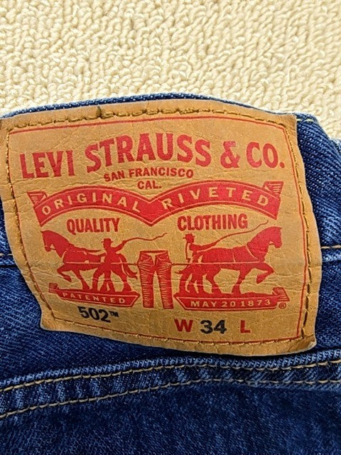 Levi's Men's Dark Wash Taper Fit Shorts Size 34 Stretch 10" Inseam