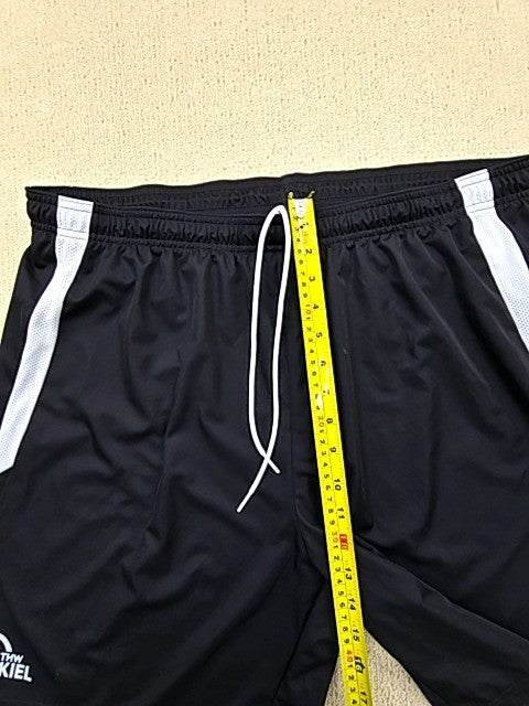 Puma Men's Black Mamelodi Sundowns Shorts XXL White Piping