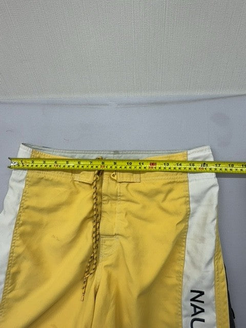 Nautica Men's Yellow Colorblock Board Shorts 32W Drawstring