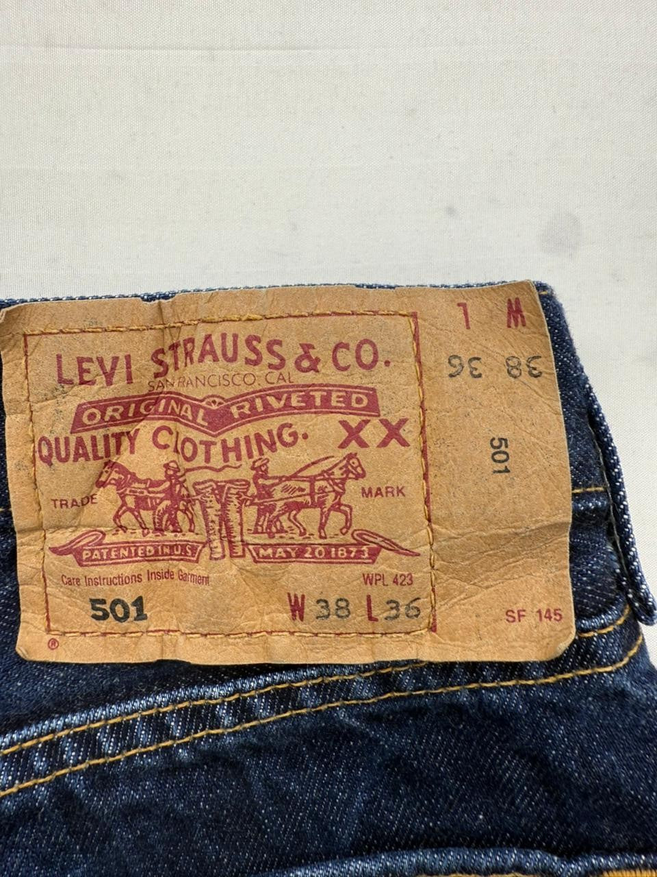 Vintage Levi's 501 Original Fit Jeans W38 L36 High Rise Button Fly