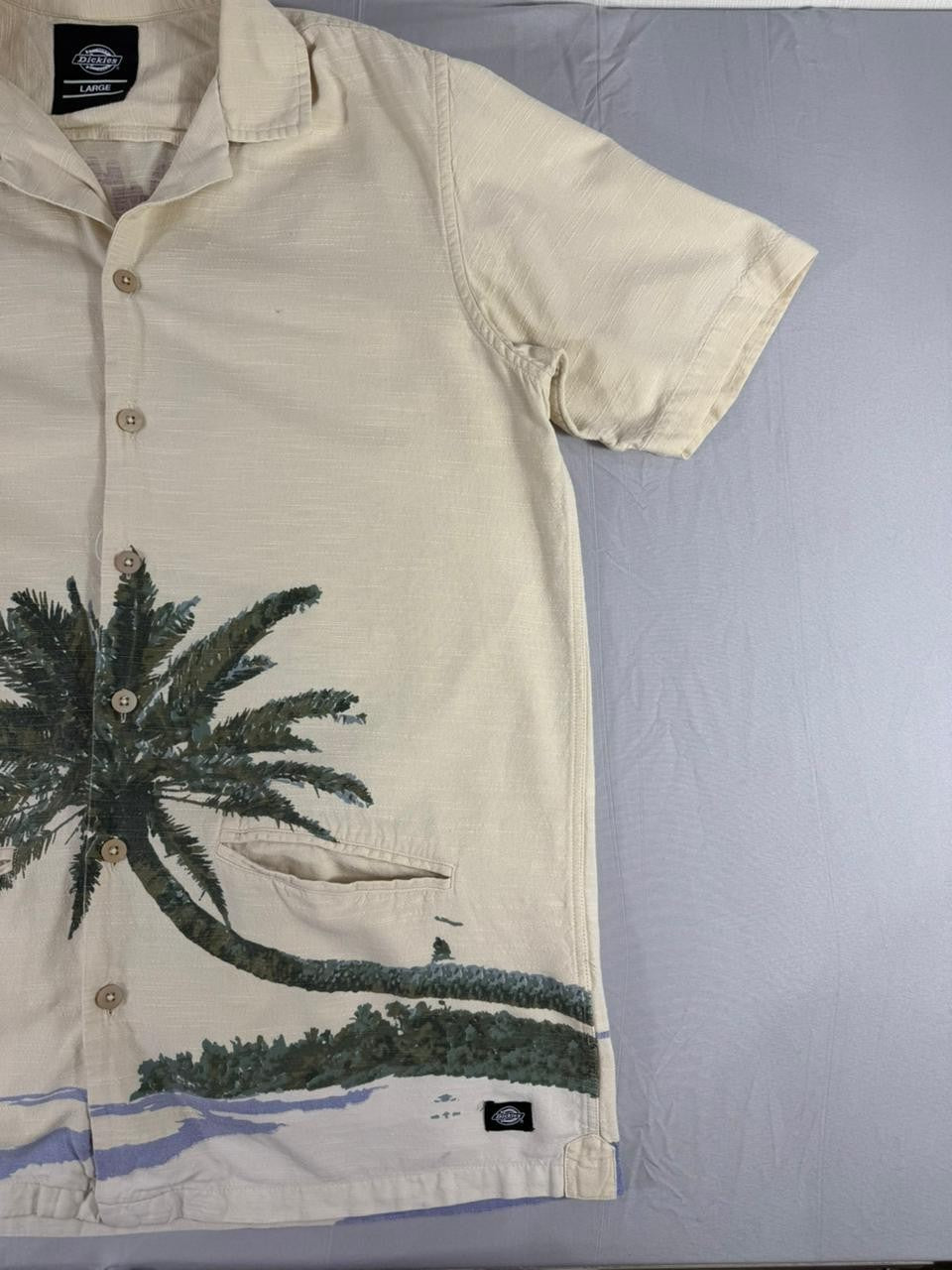 Dickies Men's Large Beige Tropical Palm Print Short Sleeve Button-Up Shirt 100%