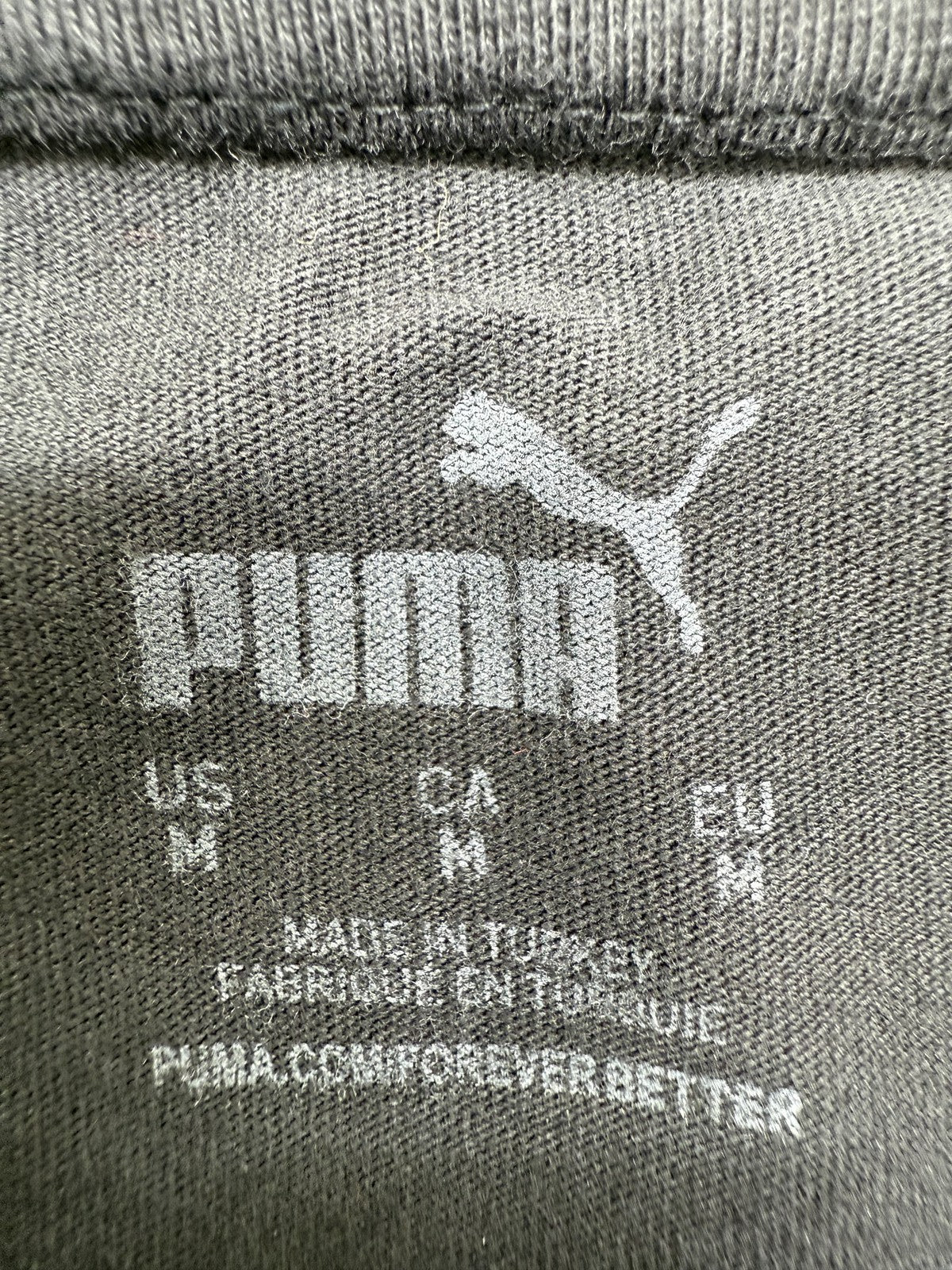 Puma Resort Essentials Men's Black Graphic Tee M 87255