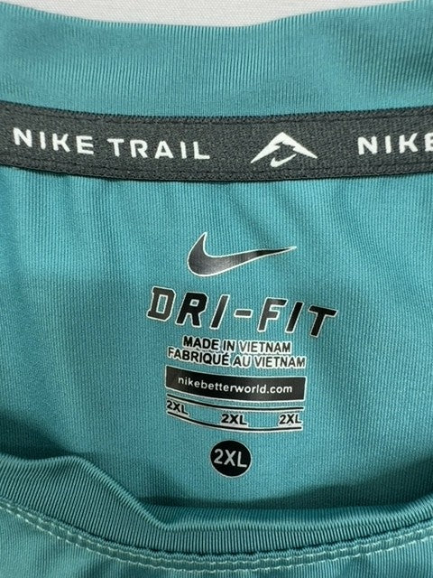 Nike Men's 2XL Teal Trail Dri-FIT T-Shirt Dri-FIT Sweat-Wicking