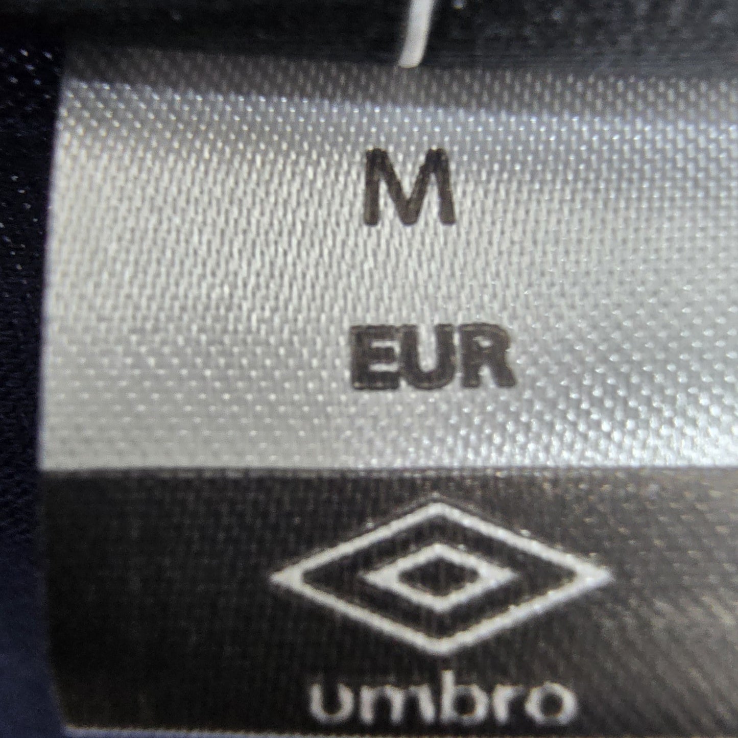Umbro Men's Navy Blue Embroidered Logo T-Shirt Size M Vintage
