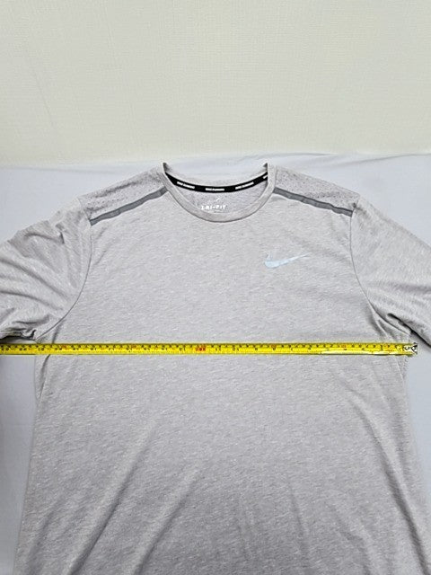 Nike Men's Grey Dri-FIT Fitness T-Shirt Size L