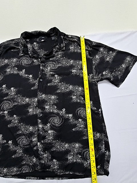 Quiksilver Men's Black Spiral T-Shirt Size XL