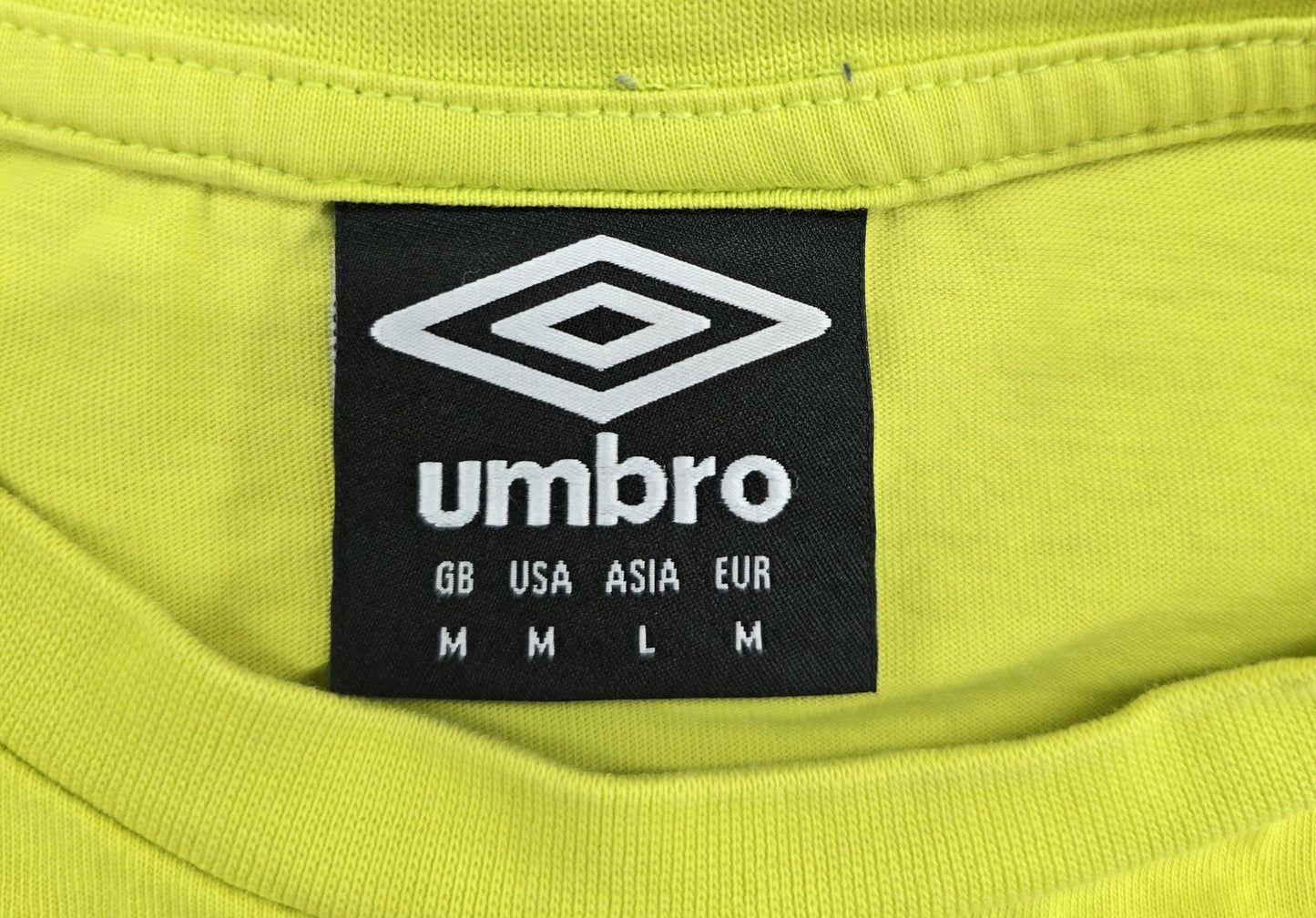 Umbro Men's Neon Yellow Graphic T-Shirt Size M Cotton Crew Neck