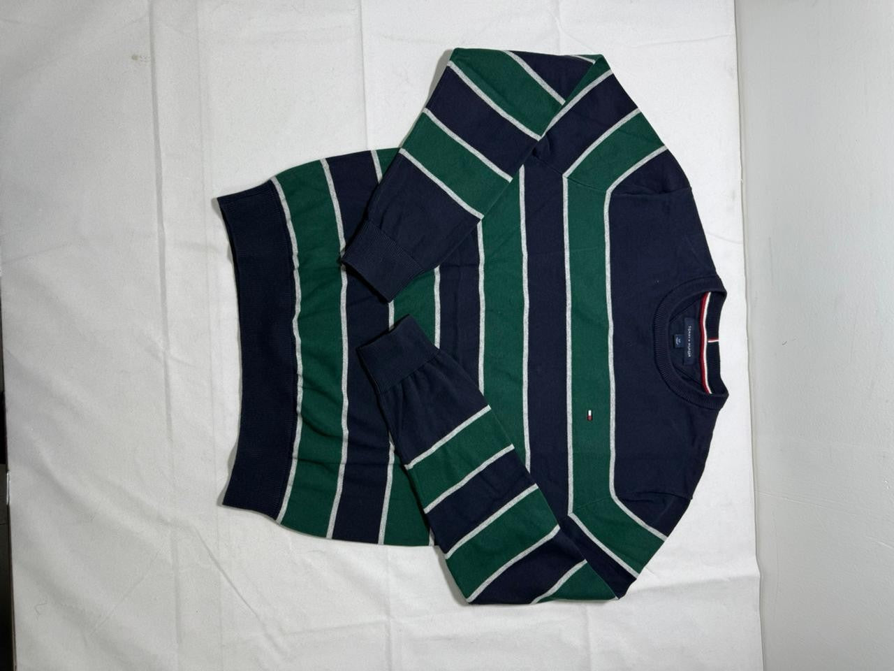 Tommy Hilfiger Men's Striped Crewneck Sweater Navy Green Size L