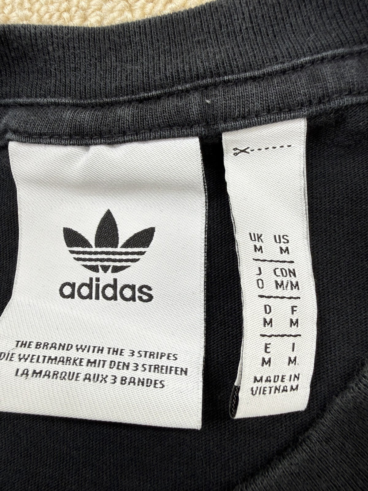 Adidas Unisex Black Stripes Originals T-Shirt M Short Sleeve 3 Stripes
