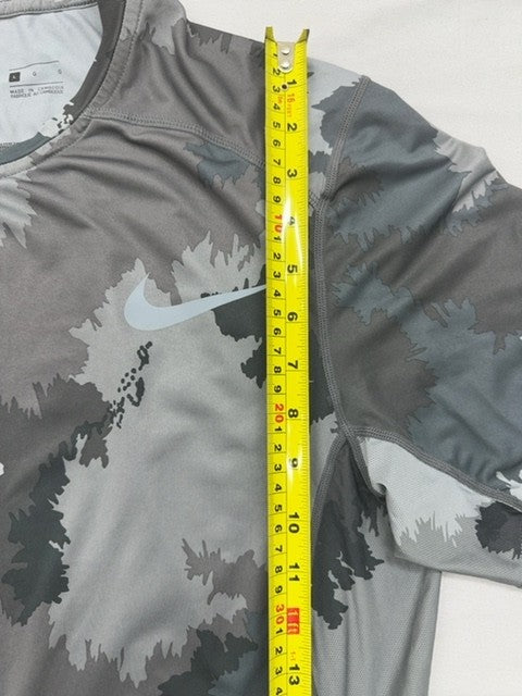 Nike Pro HyperCool Grey Camo Fitted L Men T-Shirt