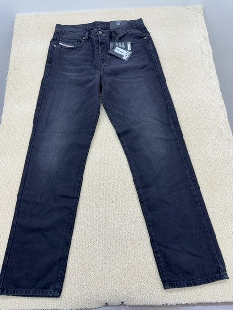 Diesel 2020 D-Viker Straight Jeans Black 30x32 Regular Fit