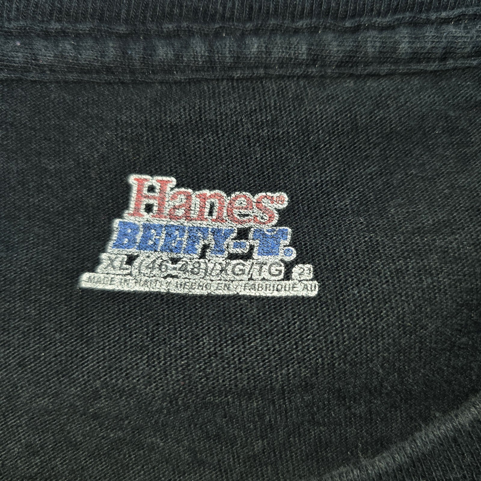Hanes Men Black T-Shirt size XL product image 3