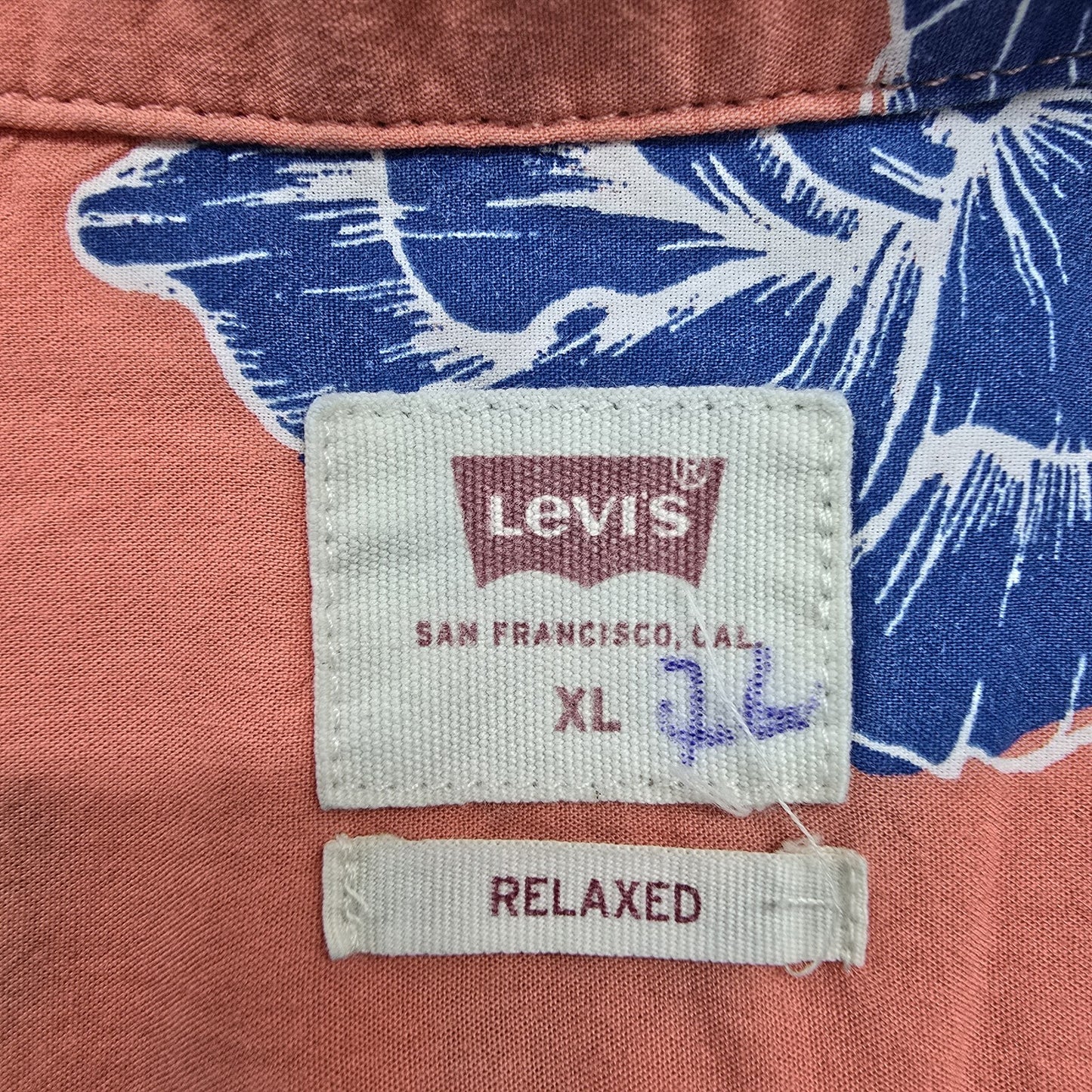 Levi's Men's Coral/Orange Navy Floral Camp Shirt XL