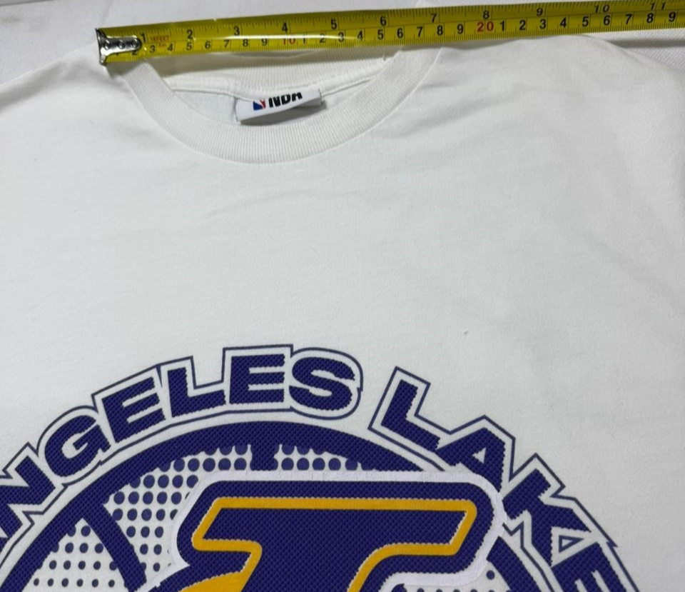 Nba Los Angeles Lakers Themed T-Shirt - Size (14 To 15 Years Old)