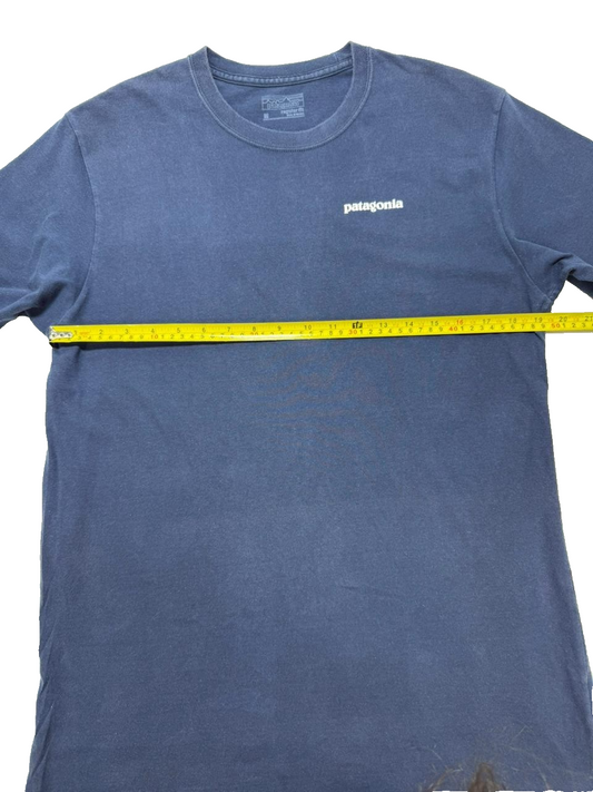 Patagonia Men's Blue Shirt – Size M, Short Sleeve, Cotton