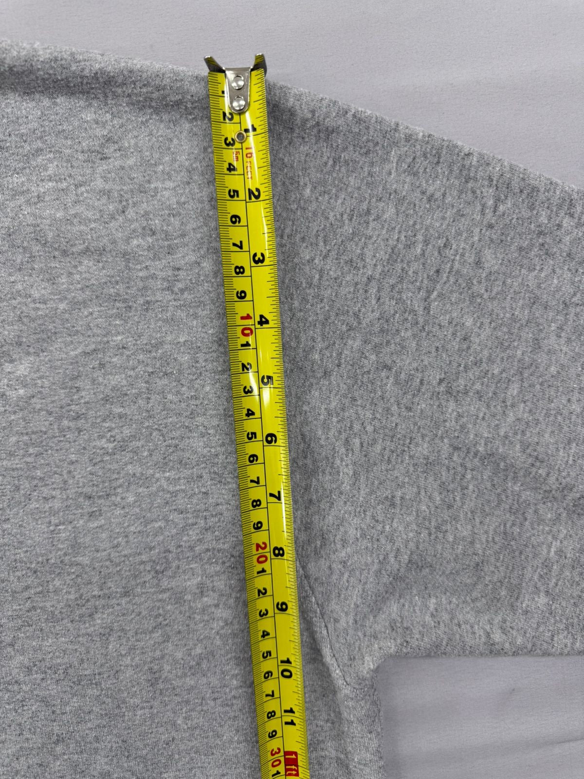 Champion Men's Gray Crewneck Fleece Sweatshirt Size M Regular