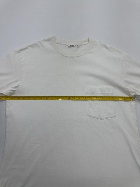 Uniqlo Men White Pocket T-Shirt Size XL Regular Cotton Jersey Crew Neck
