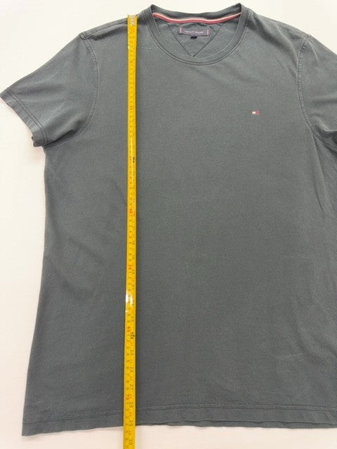 Tommy Hilfiger Men Gray T-Shirt size XL product image 5